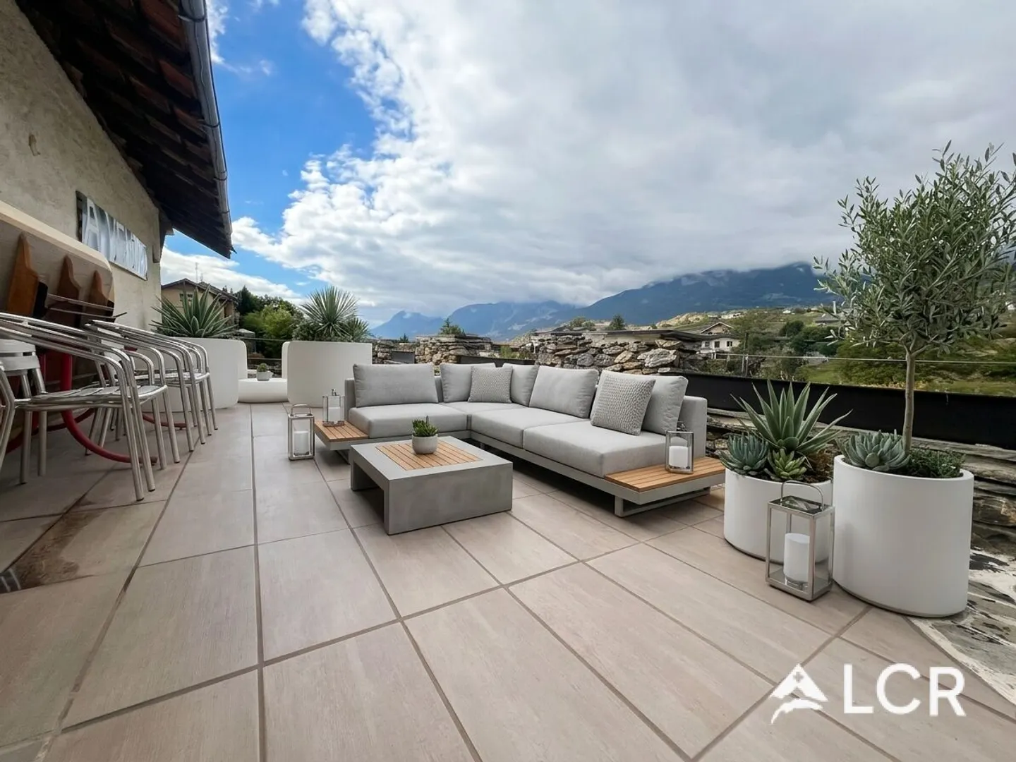 Schöne 3,5-Zimmer-Wohnung mit ihrem unabhängigen 2,5-Zimmer unten / Gärten und Terrasse - Foto 1 von 11