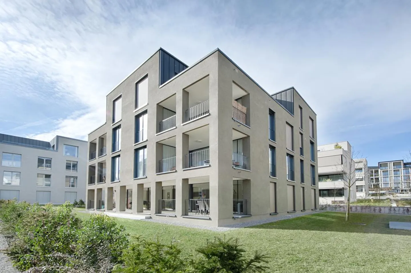 Luxe de vie urbaine dans un emplacement recherché - Photo 1 sur 10