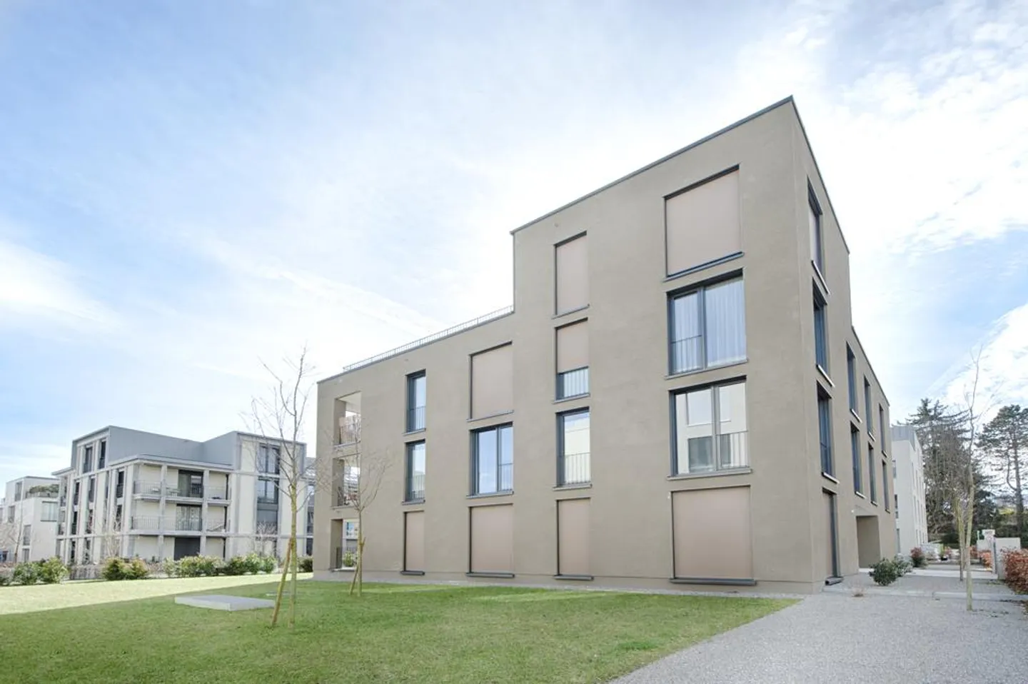 Luxe de vie urbaine dans un emplacement recherché - Photo 2 sur 10