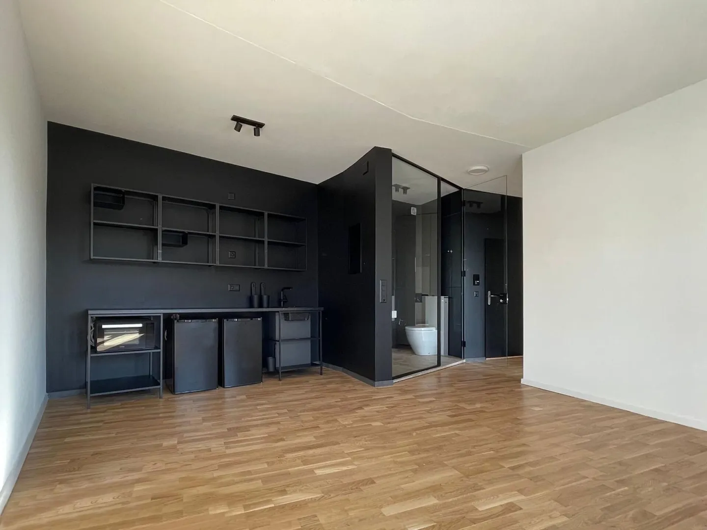 Vivere con stile a Emmen: Appartamento ristrutturato con 3 stanze - Foto 2 di 12
