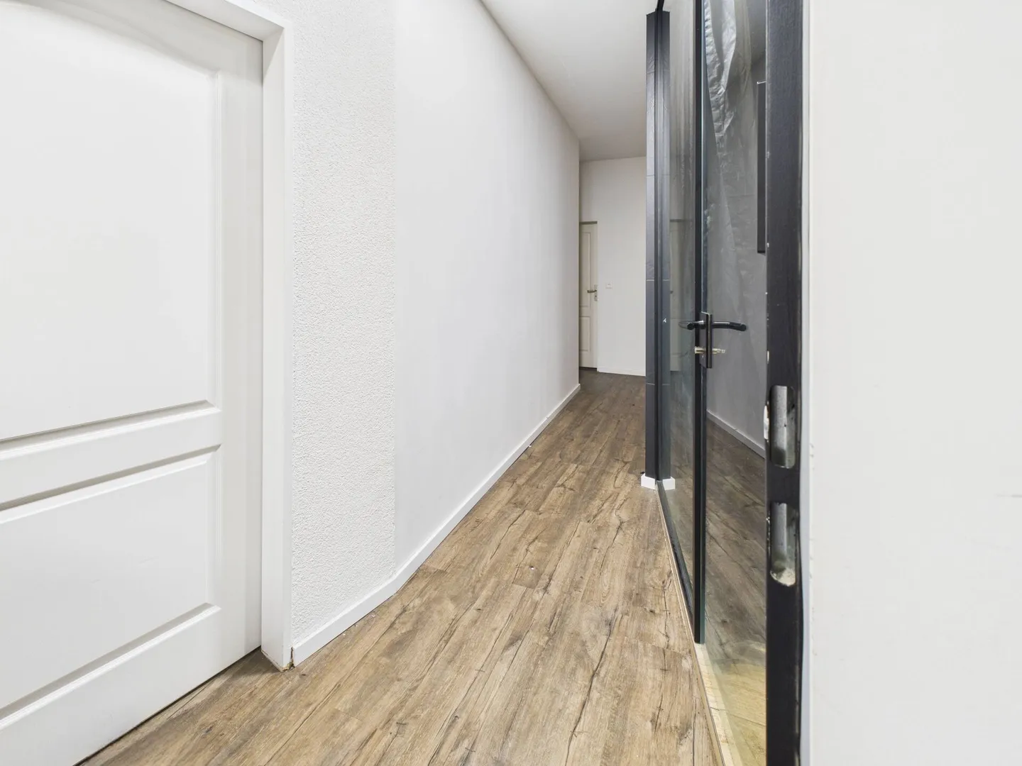 Vivere con stile a Emmen: Appartamento ristrutturato con 3 stanze - Foto 12 di 12