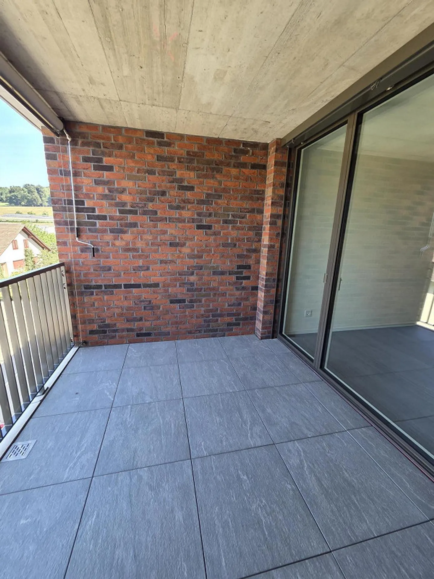 Newly built 2.5 room apartment - Photo 5 of 8