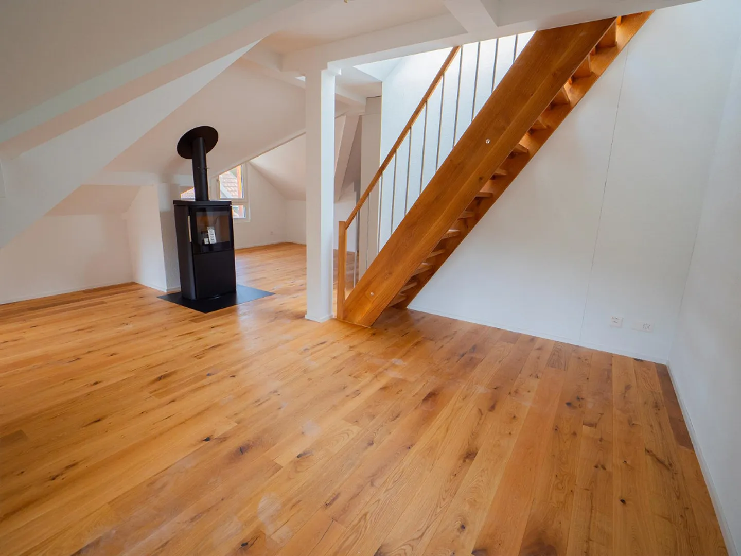 Vivere in attico esclusivo con ascensore privato e terrazza panoramica - Foto 2 di 21
