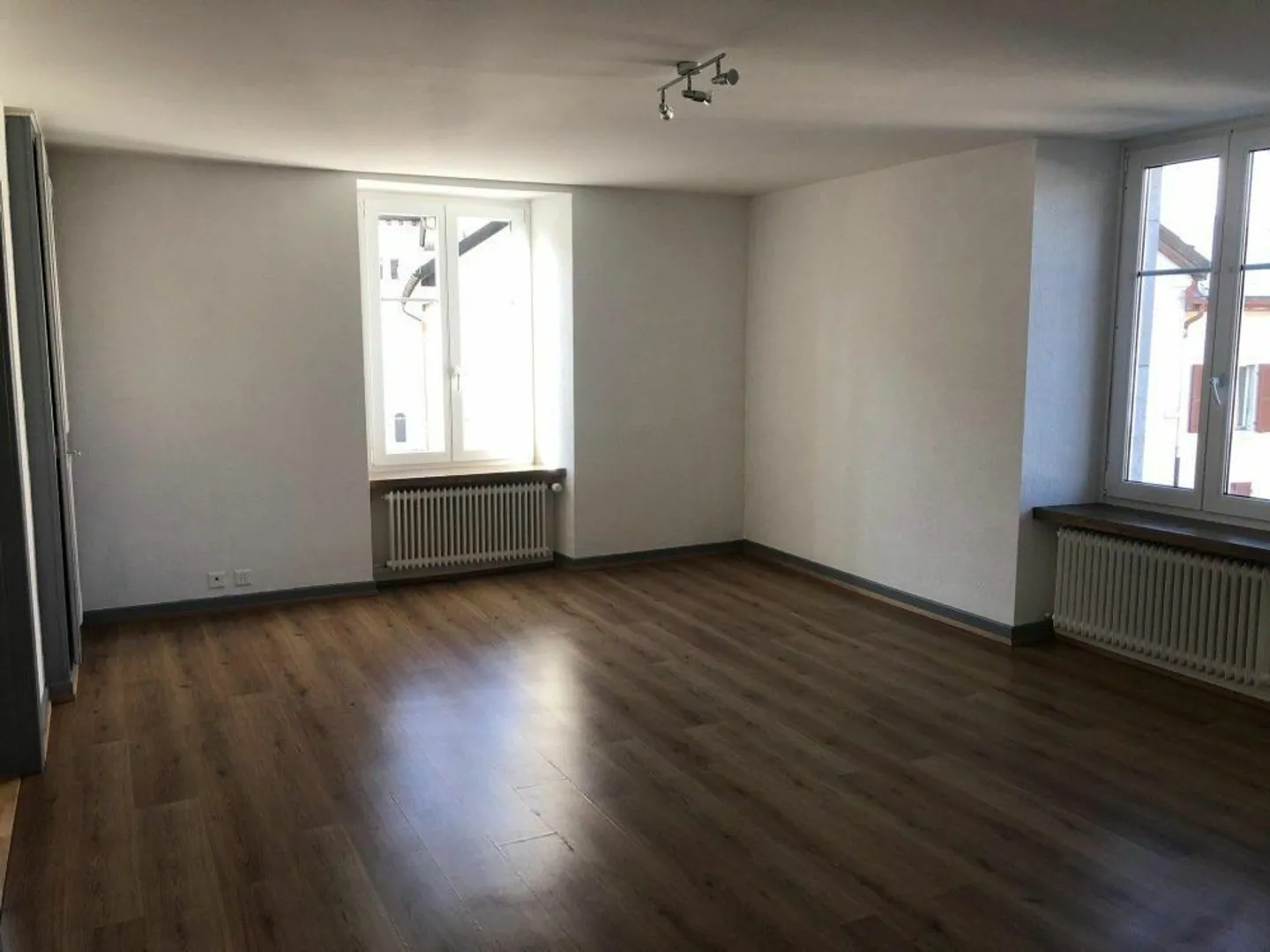 Appartement 4.5 pièces central - Photo 4 sur 10