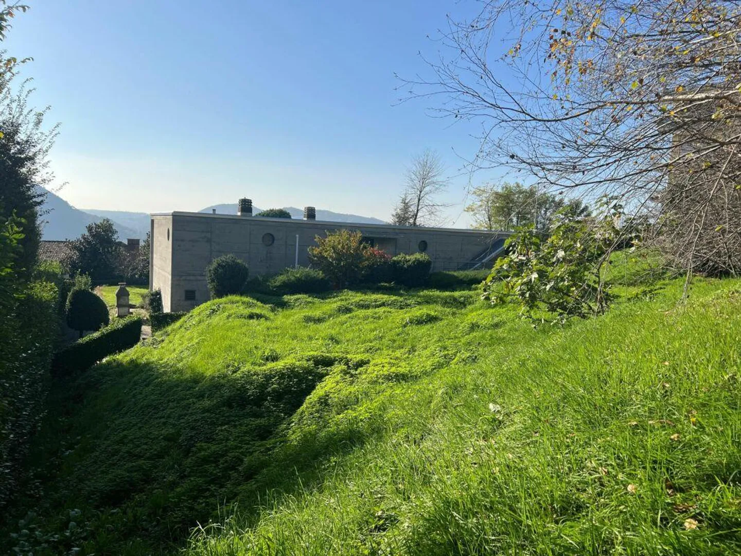 Terrain constructible avec projet à Morbio Inferiore - Photo 1 sur 9