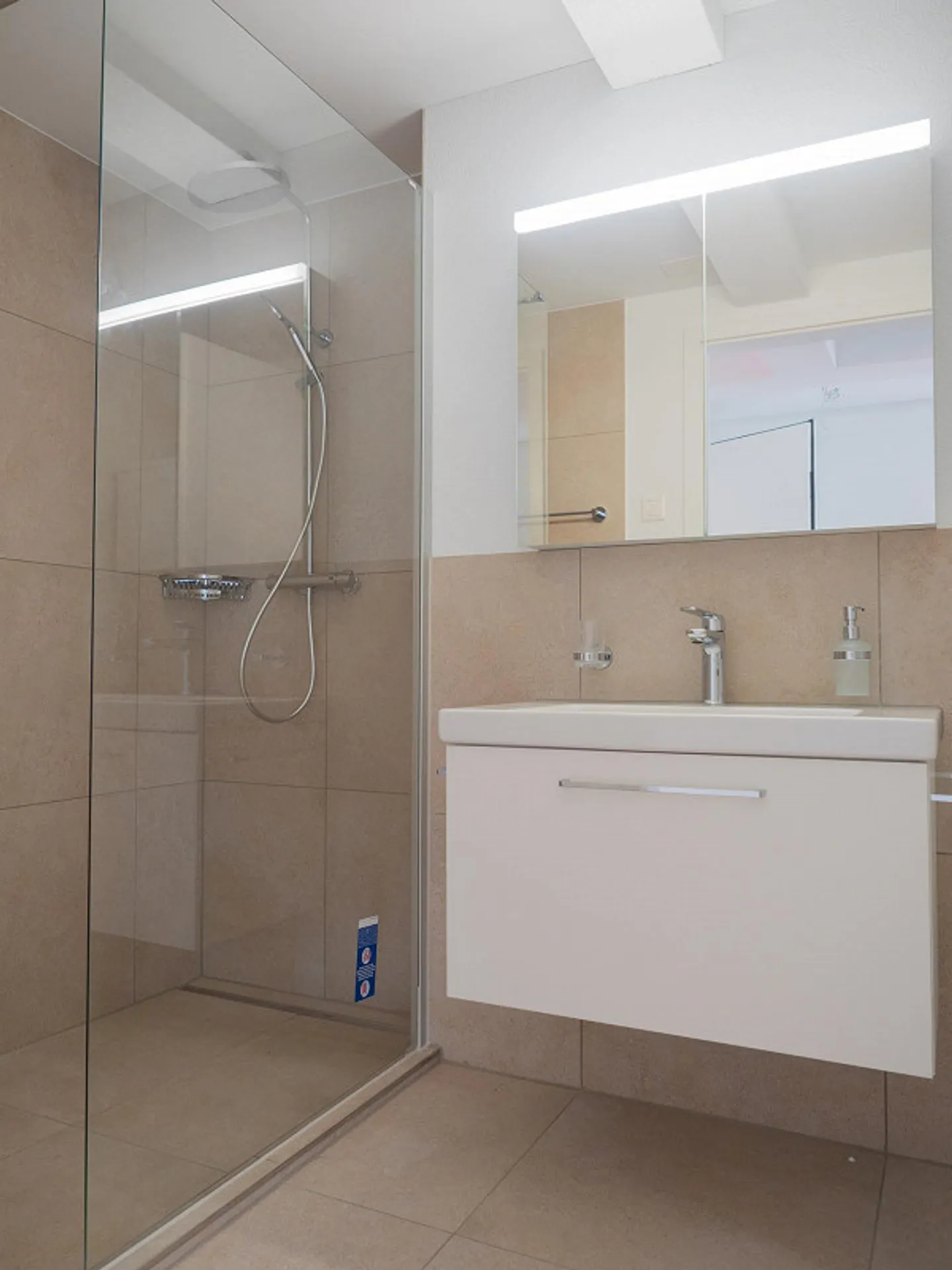 Vivere in attico esclusivo con ascensore privato e terrazza panoramica - Foto 18 di 21