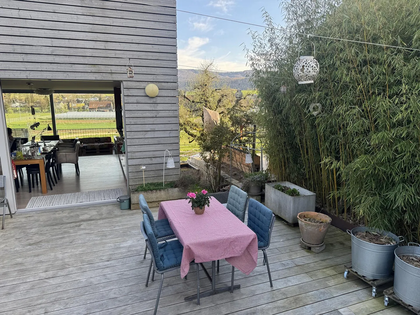 Minergie-Familienhaus mit Aussicht - Foto 4 von 10