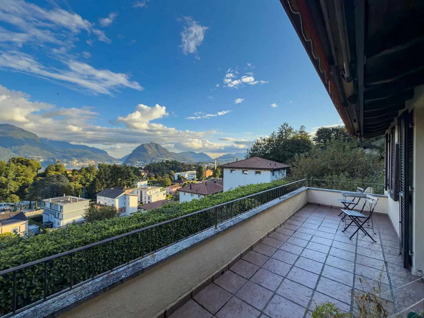 Casa 5.5 locali con giardino a Porza - Foto 5 di 8