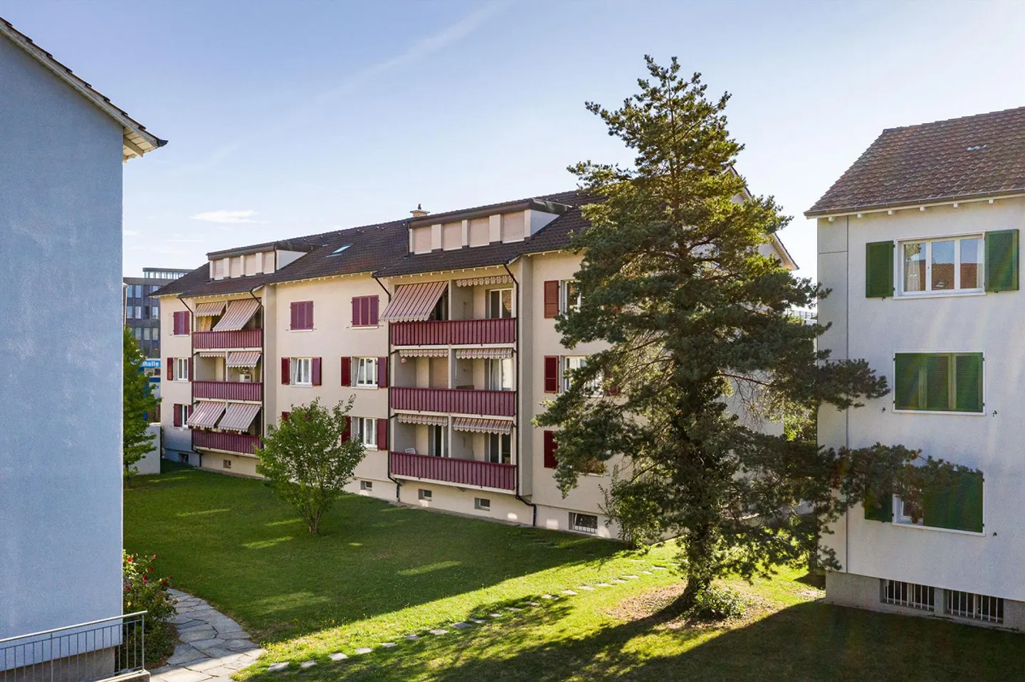 Vicino alla stazione e al campus FHNW! Cucina e bagno moderni! - Foto 2 di 11