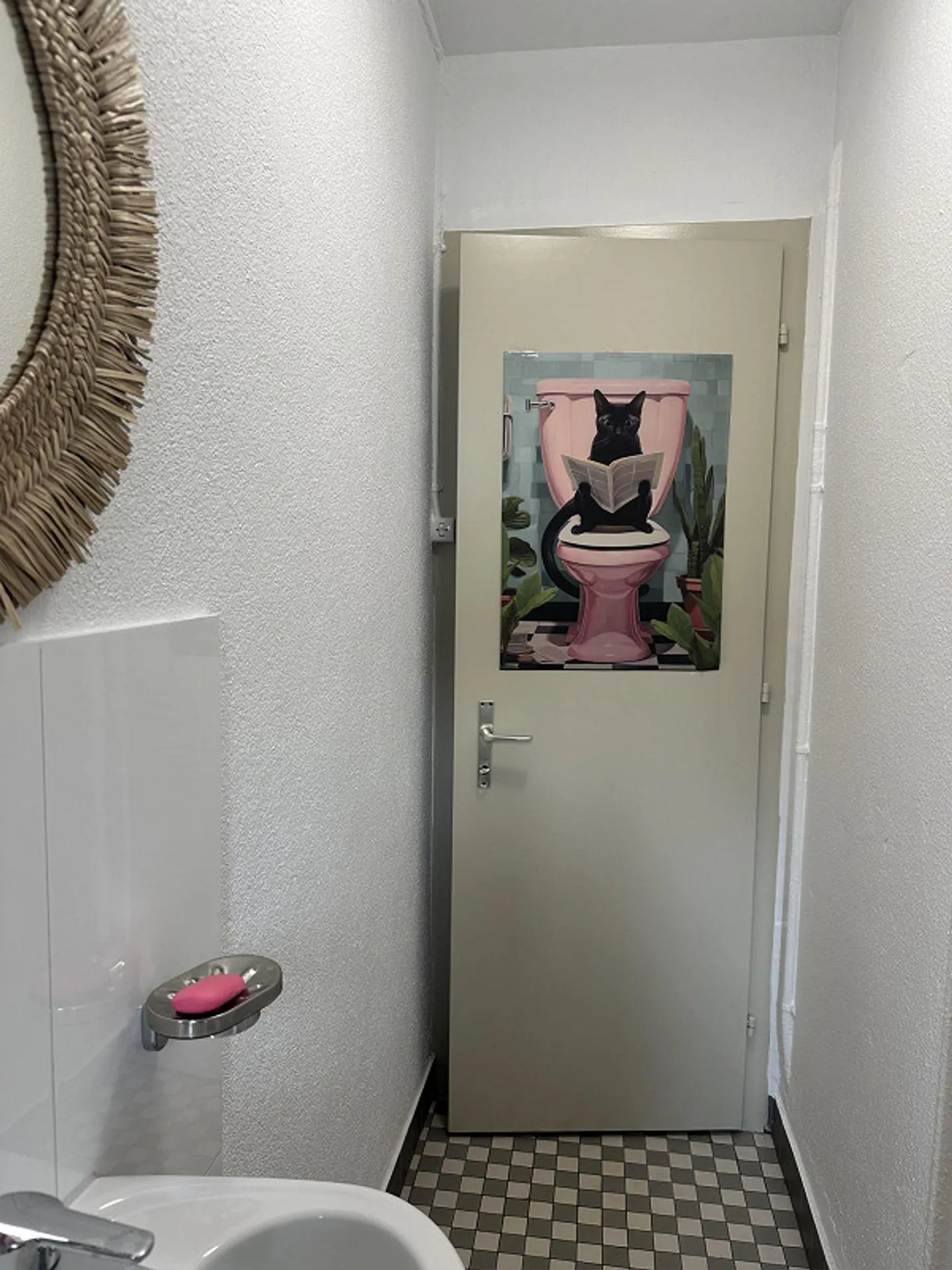 Camera condivisa arredata in un accogliente appartamento di 4,5 stanze - disponibile immediatamente - Foto 15 di 20