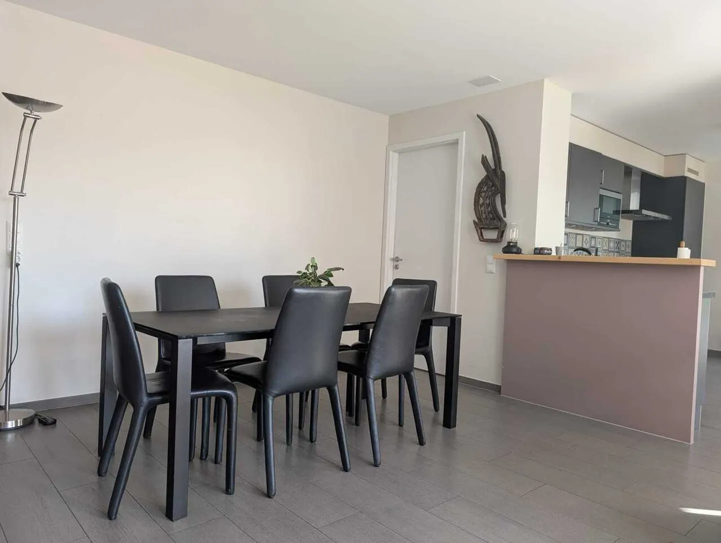 For sale / 5.5 room apartment in DDP - 127m2 + balconies - Av. Victor-Ruffy 63 - Photo 6 of 15