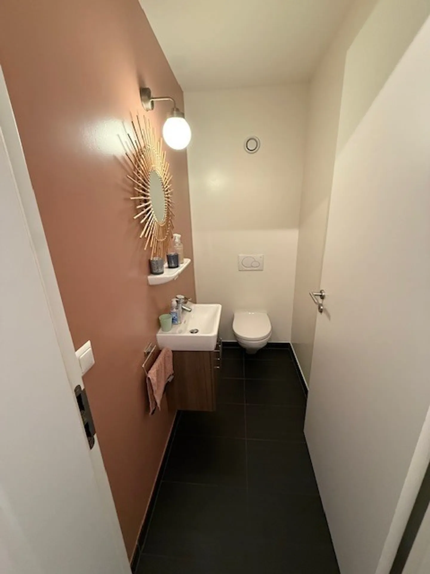 For sale / 5.5 room apartment in DDP - 127m2 + balconies - Av. Victor-Ruffy 63 - Photo 15 of 15