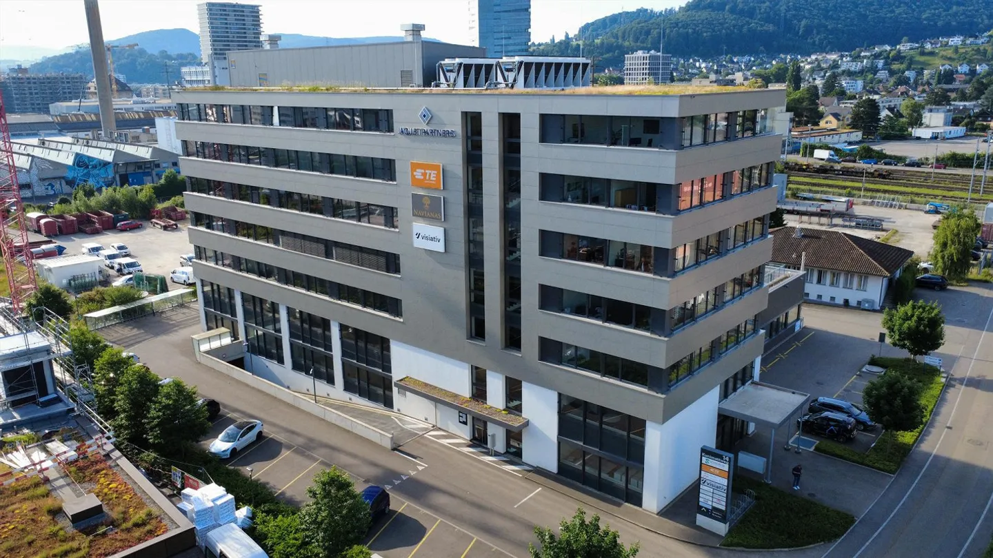 Air-conditioned office spaces in prime location - Photo 1 of 13