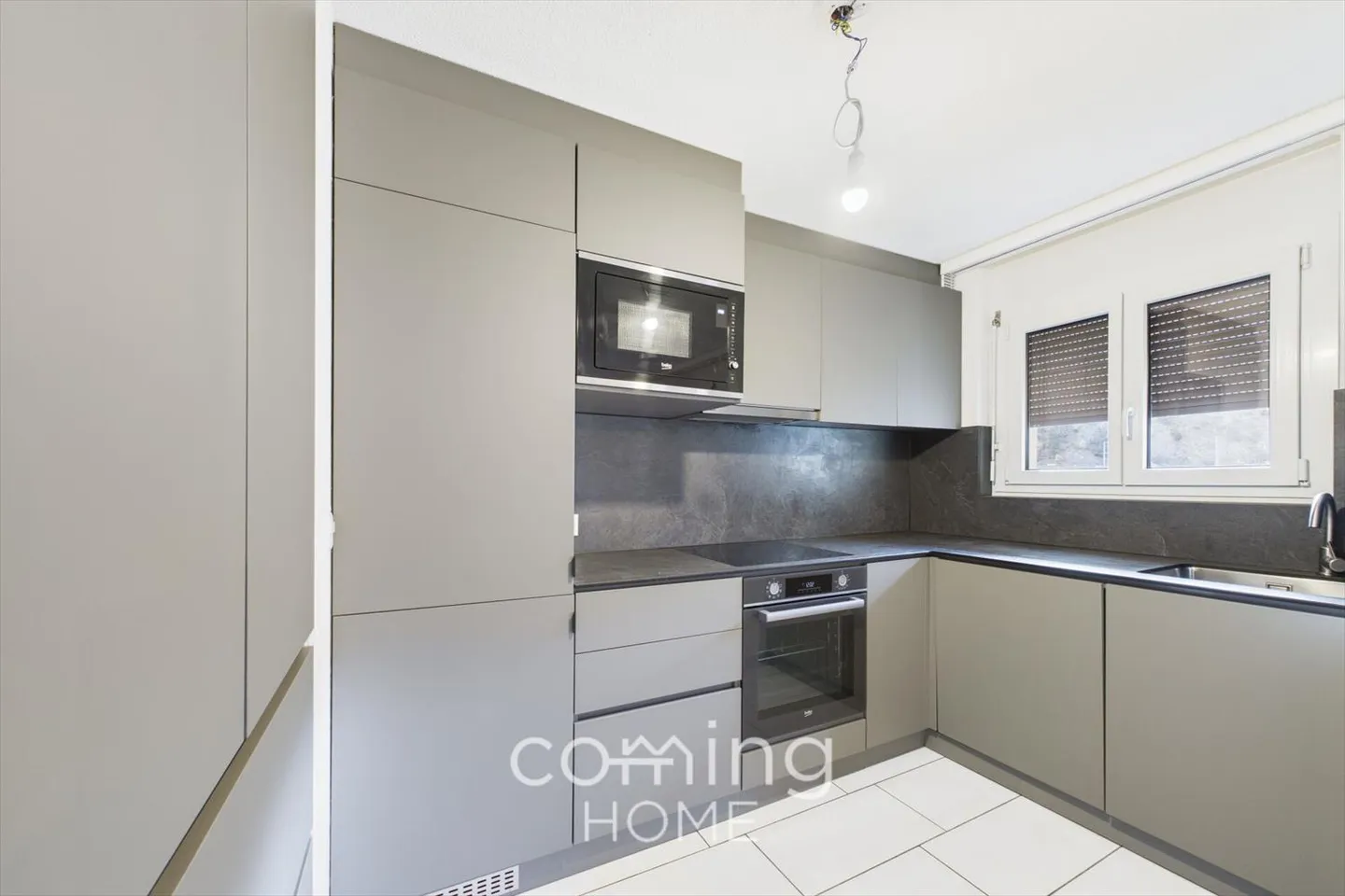 Spacious 4.5-room apartment in Naters in a quiet location - Photo 4 of 13