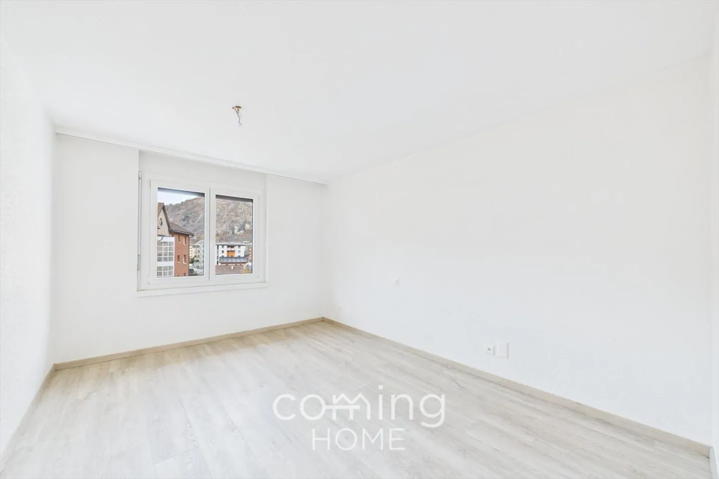 Spacious 4.5-room apartment in Naters in a quiet location - Photo 6 of 13