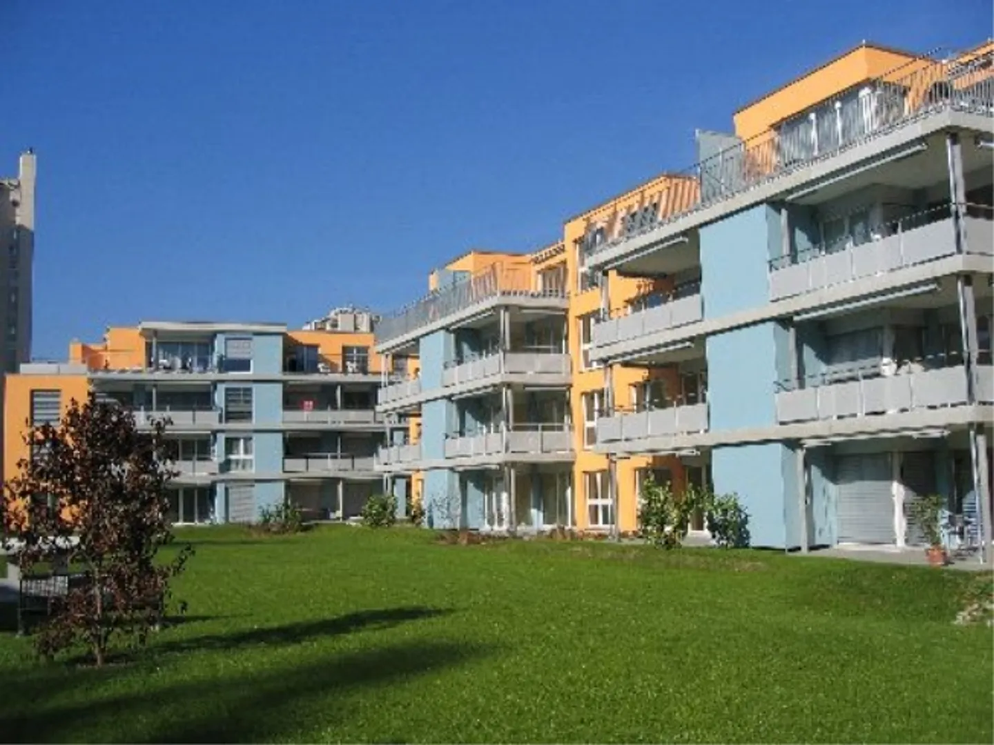 Modernes Apartment in Regensdorf - Foto 1 von 8