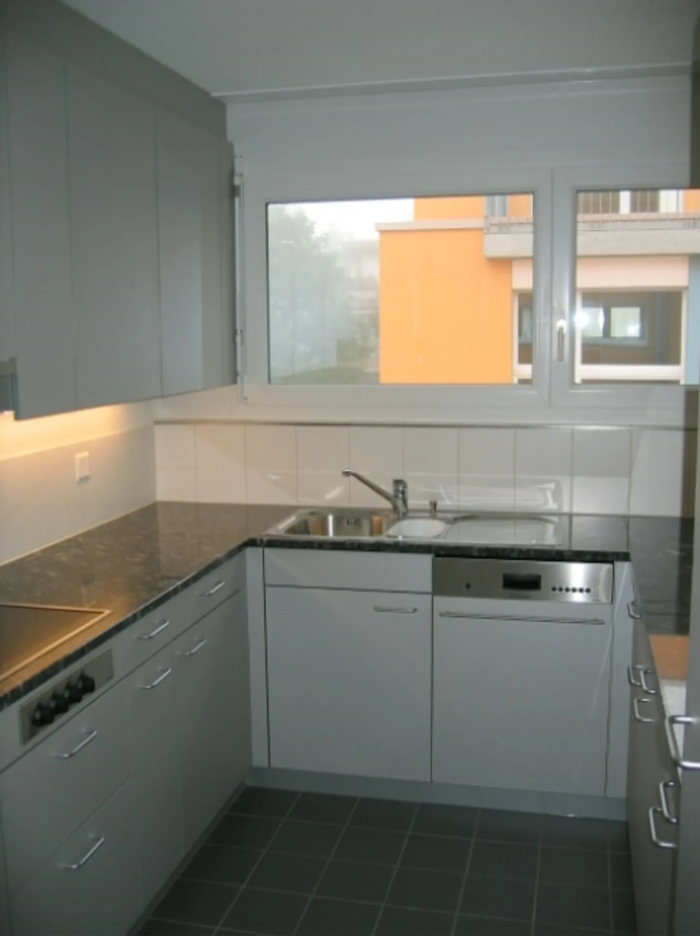 Modernes Apartment in Regensdorf - Foto 4 von 8