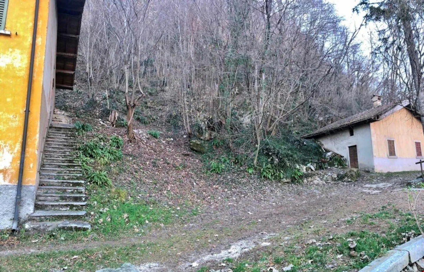 Baugrundstück im Weinkellerbereich - Foto 1 von 5