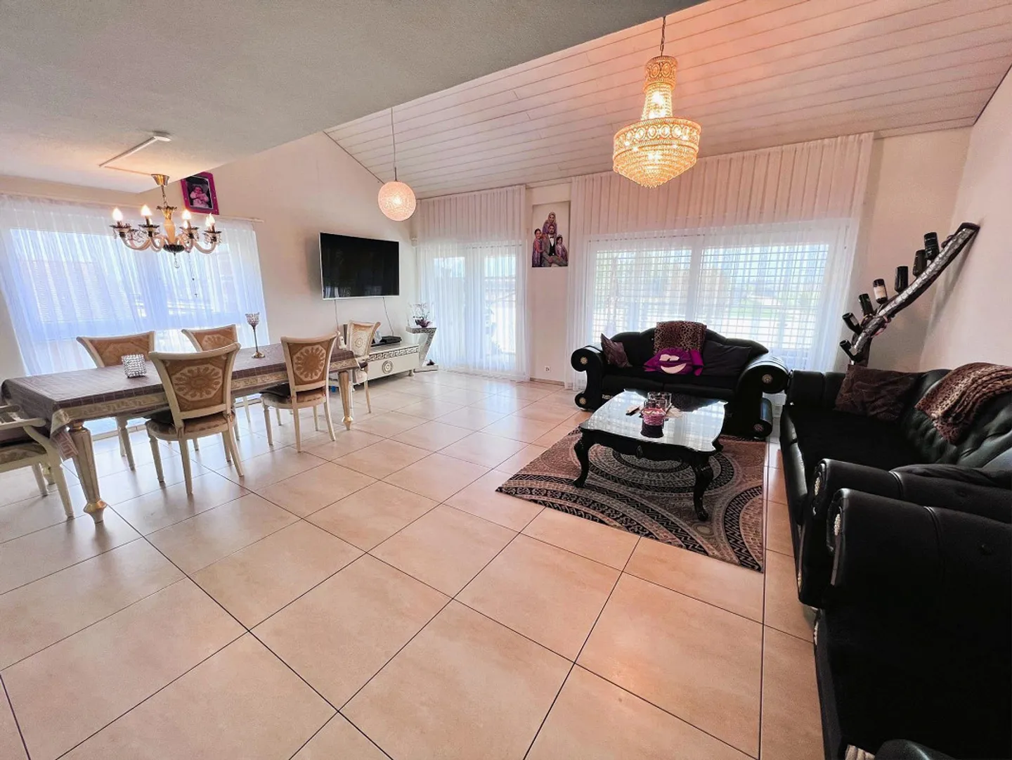 Grosse Familienwohnung - Foto 2 von 10