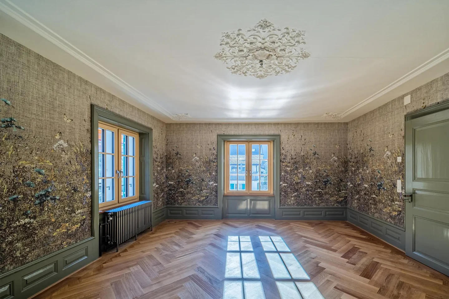 Appartement 4,5 pièces sur 2 étages dans la maison Lunde Netstal - Photo 2 sur 13