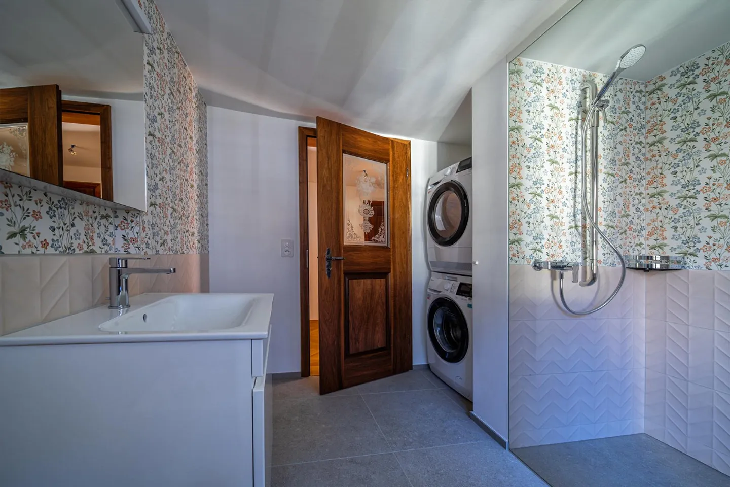 Appartement 4,5 pièces sur 2 étages dans la maison Lunde Netstal - Photo 6 sur 13