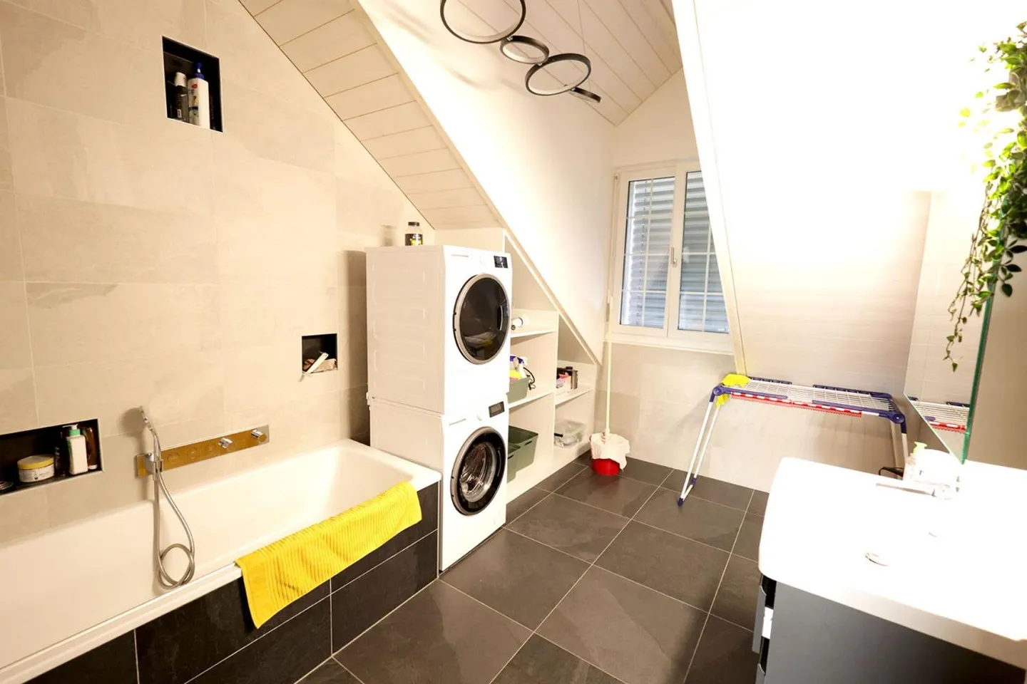 Penthouse 2,5 Zimmer - Foto 8 von 12
