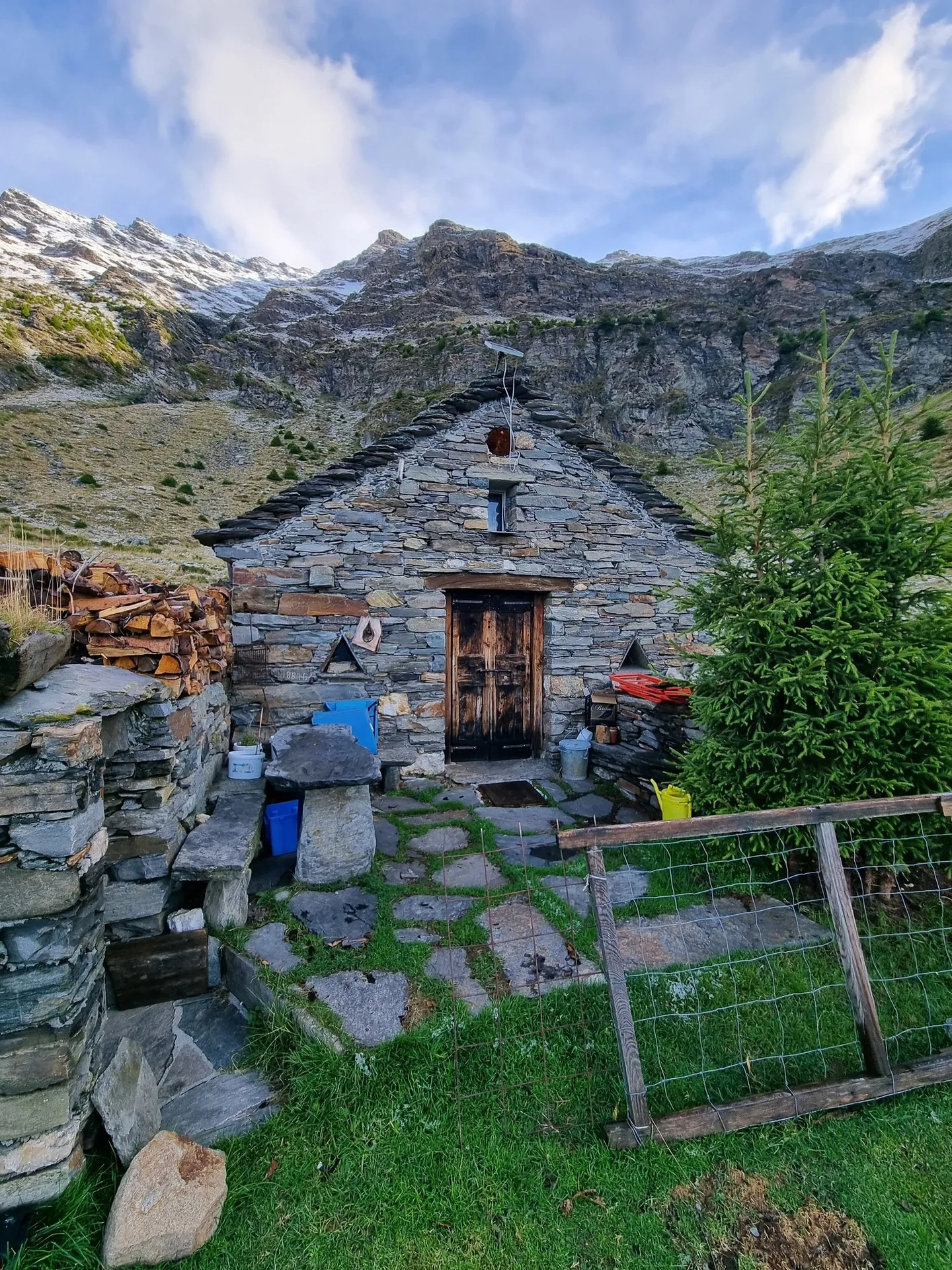 Rustic - Photo 17 of 17