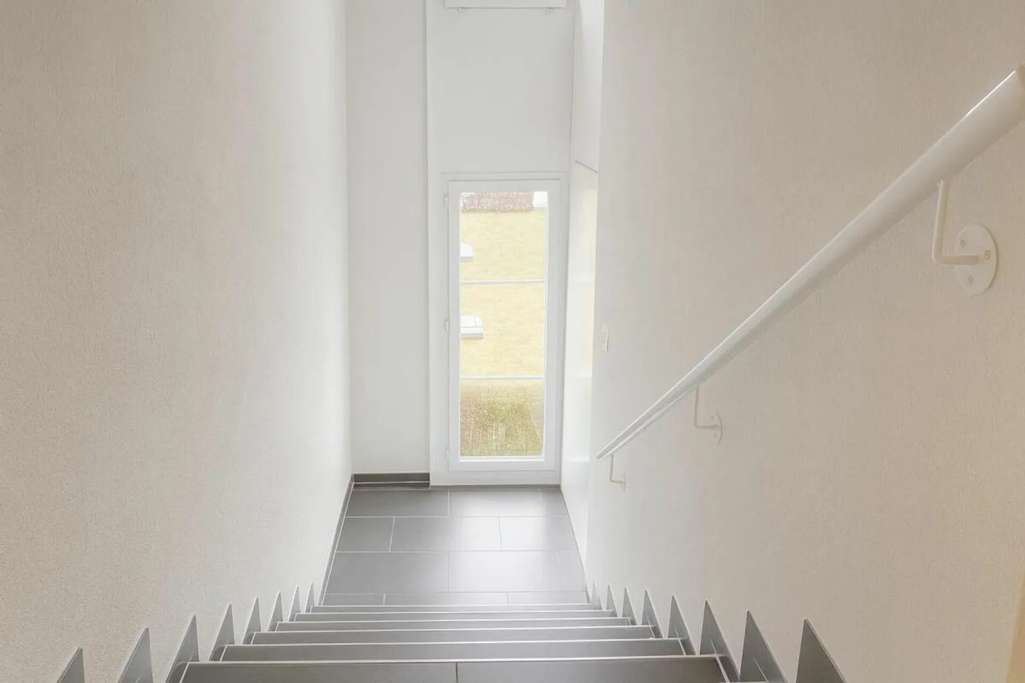 Exklusive 5.5-Zimmer-Attikawohnung - Foto 9 von 10