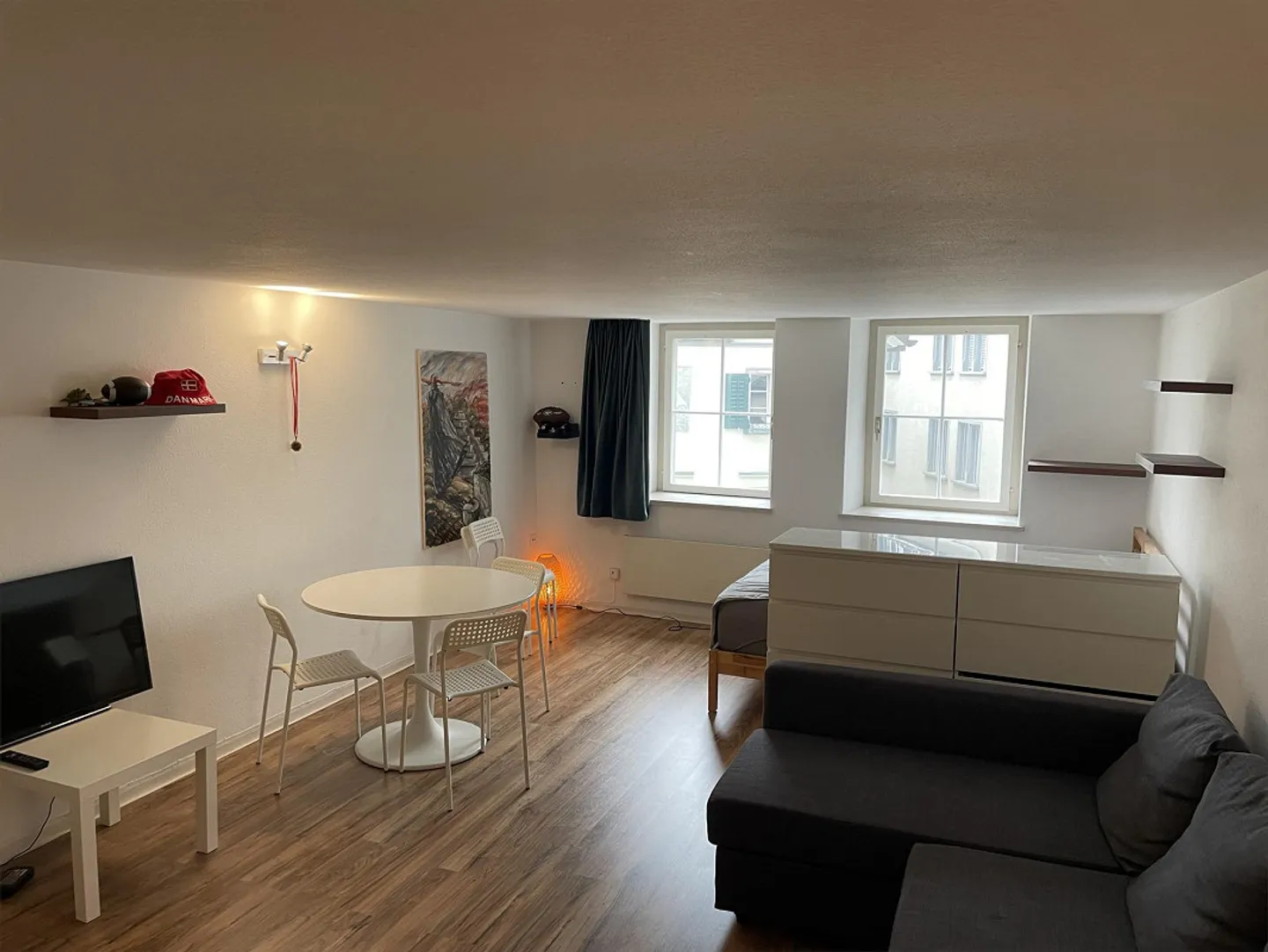 Appartement lumineux de 1,5 pièce dans la vieille ville de Chur - Photo 1 sur 8