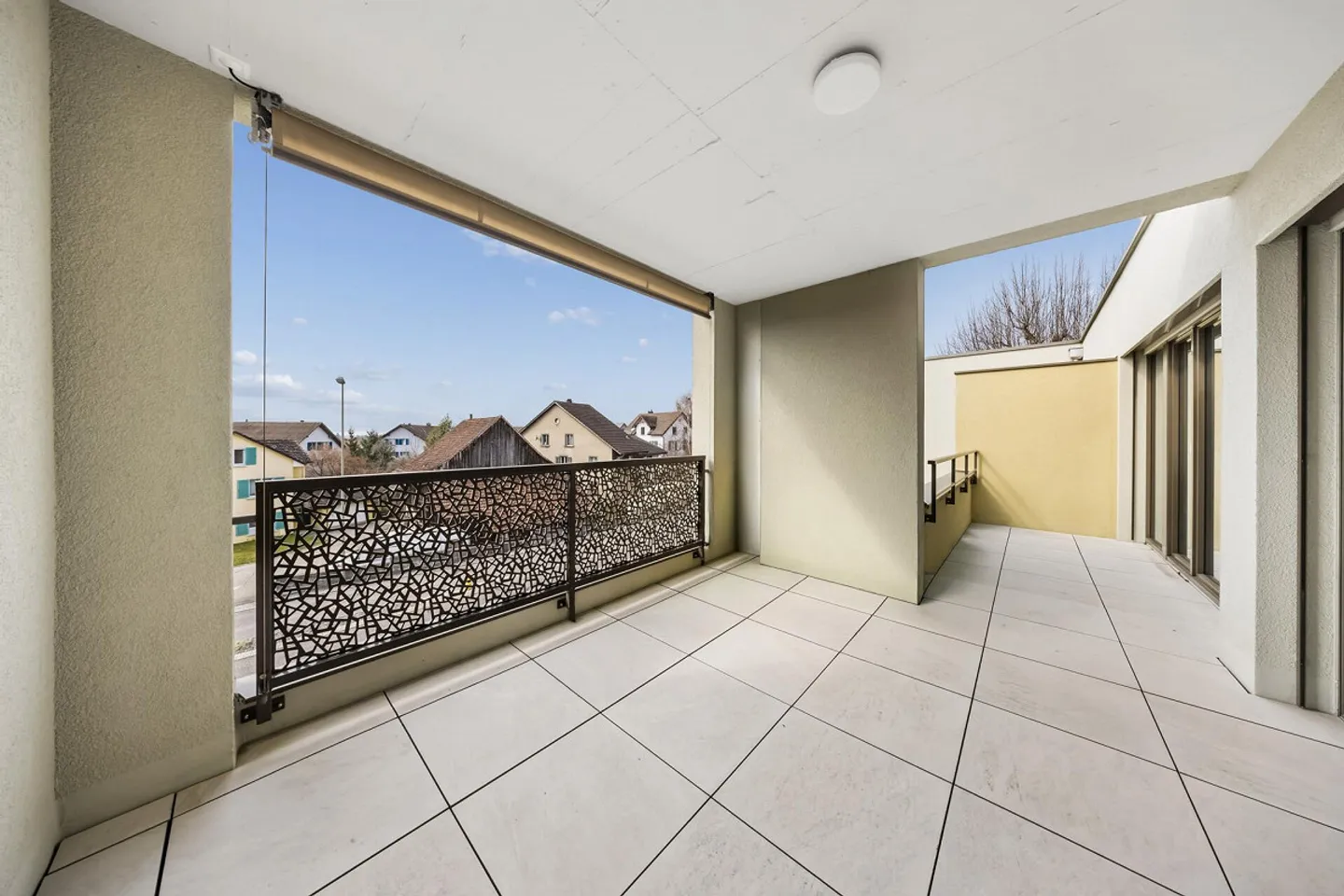 Licht, Ruhe und Weitsicht – moderne Attikawohnung in Russikon - Photo 6 sur 13