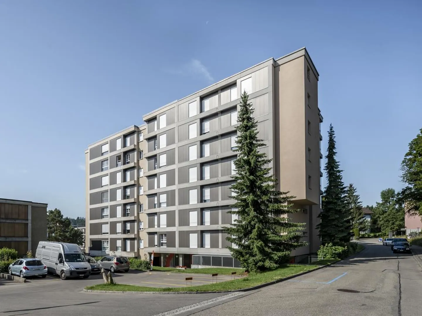 Einstellhallenplatz zu Vermieten - Foto 1 von 1