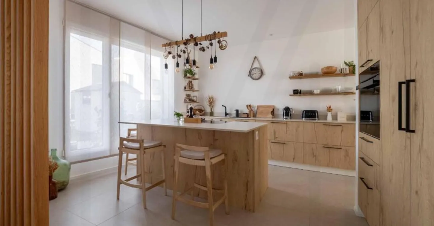 Family-Friendly Villa in Broc - Photo 1 of 10