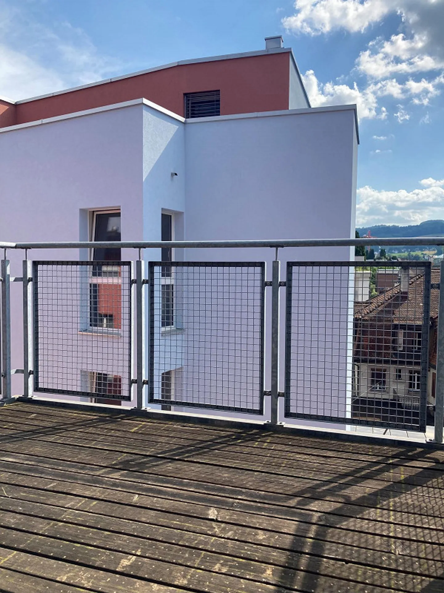Bellissimo appartamento mansardato di 3,5 locali in posizione centrale - Foto 3 di 10