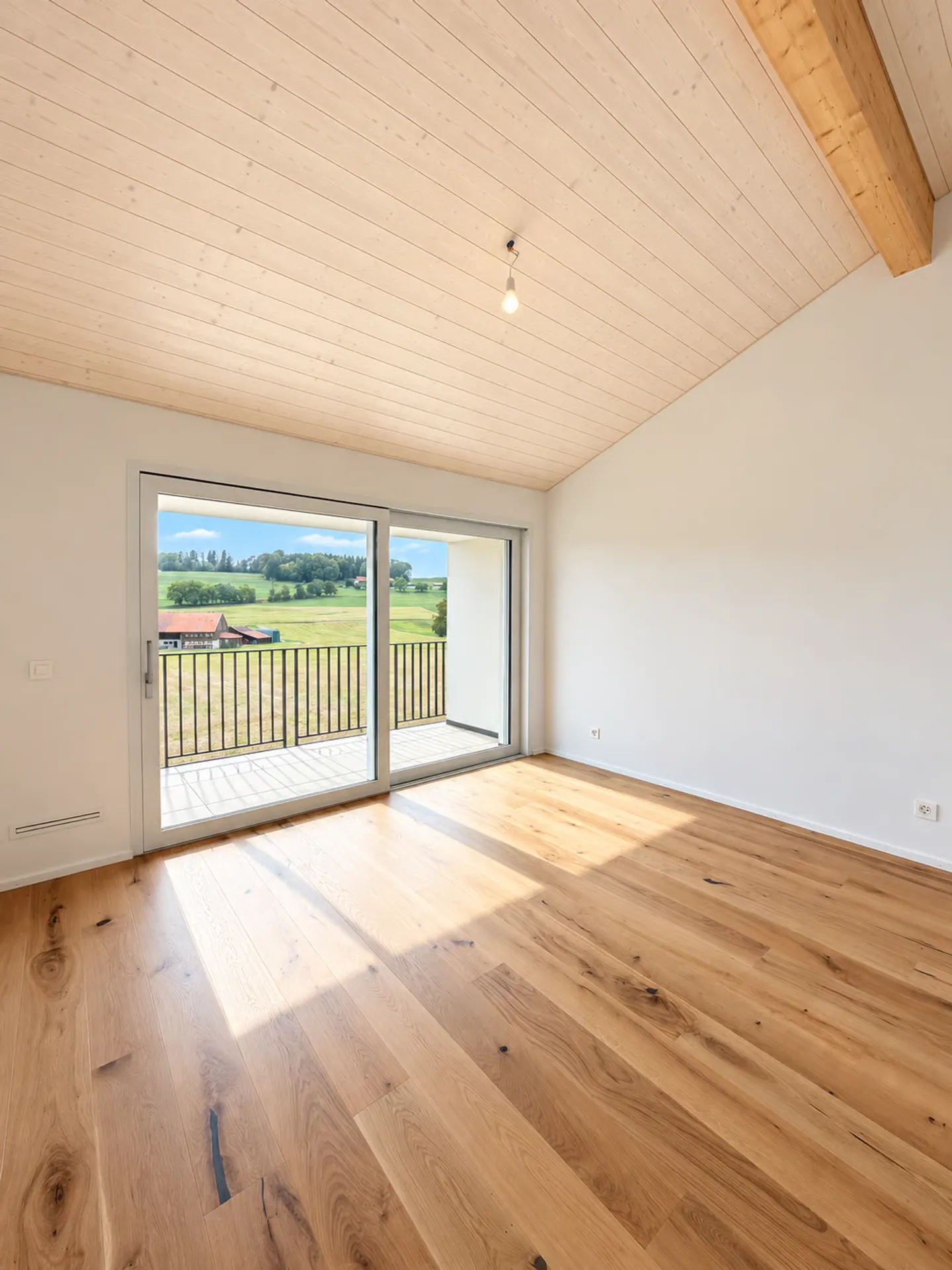 NEW VILLA 6.5 ROOMS – 5 BEDROOMS – AVAILABLE IMMEDIATELY - Photo 6 of 9
