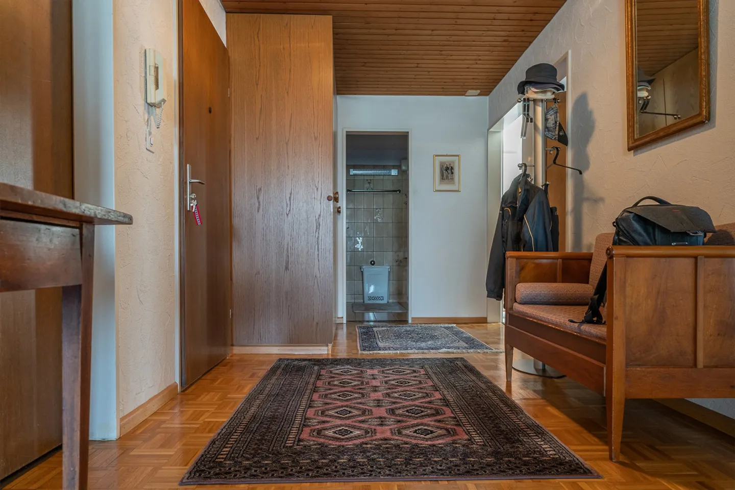 Geräumige Wohnung mit Balkonen - Foto 12 von 20