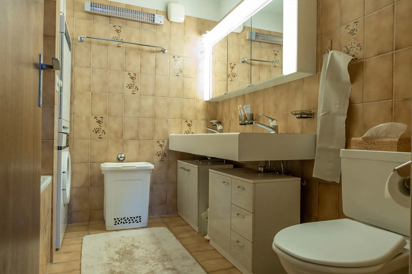 Geräumige Wohnung mit Balkonen - Foto 14 von 20