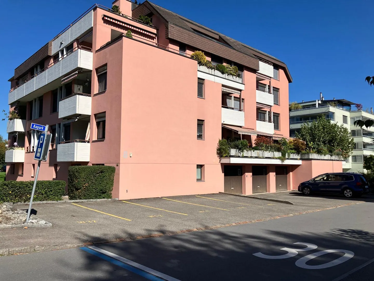 Geräumige Wohnung mit Balkonen - Foto 19 von 20