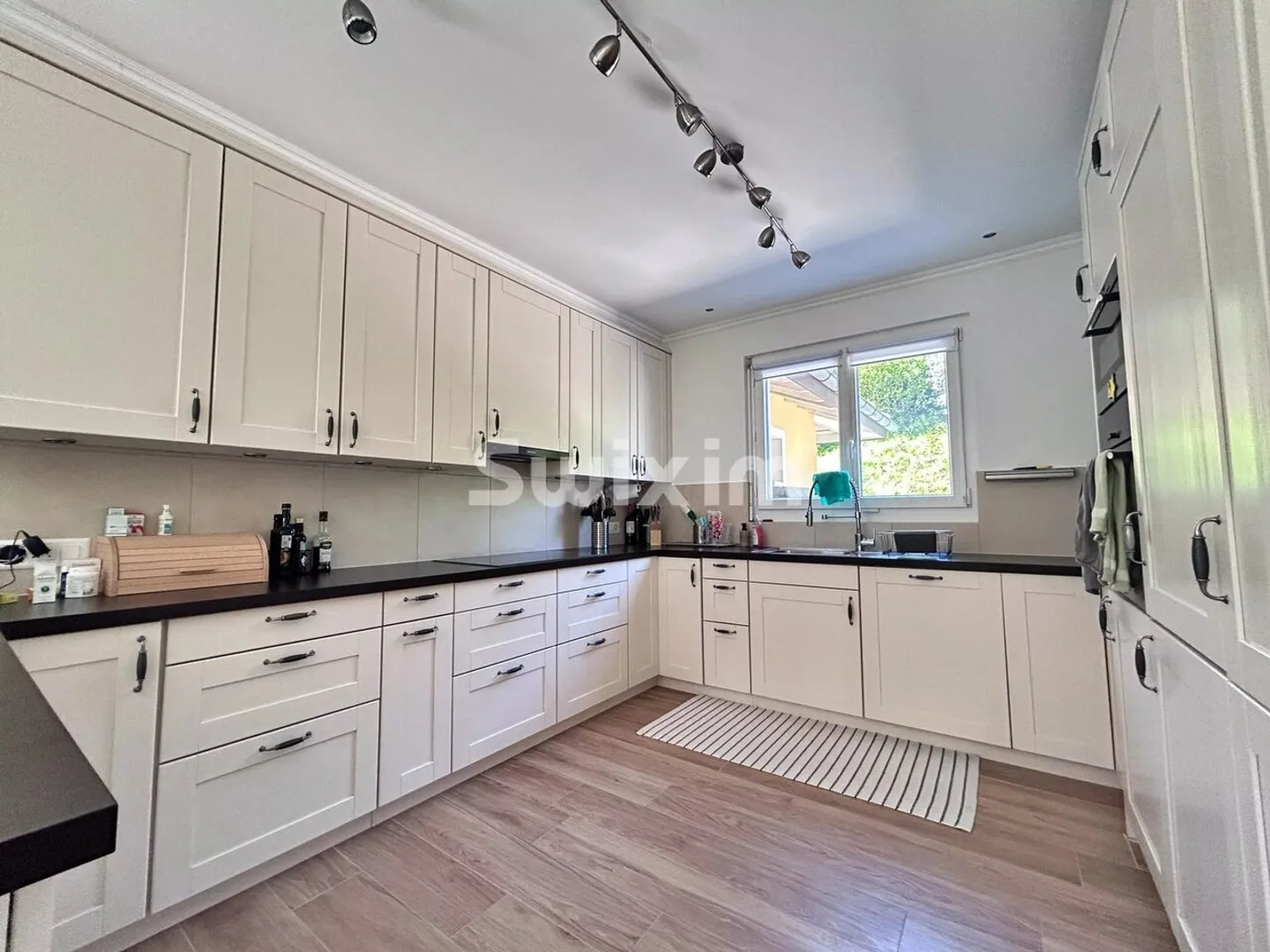 Affitto a breve termine, Villa arredata di 5.5 locali ! Amore a prima vista garantito ! - Foto 5 di 10