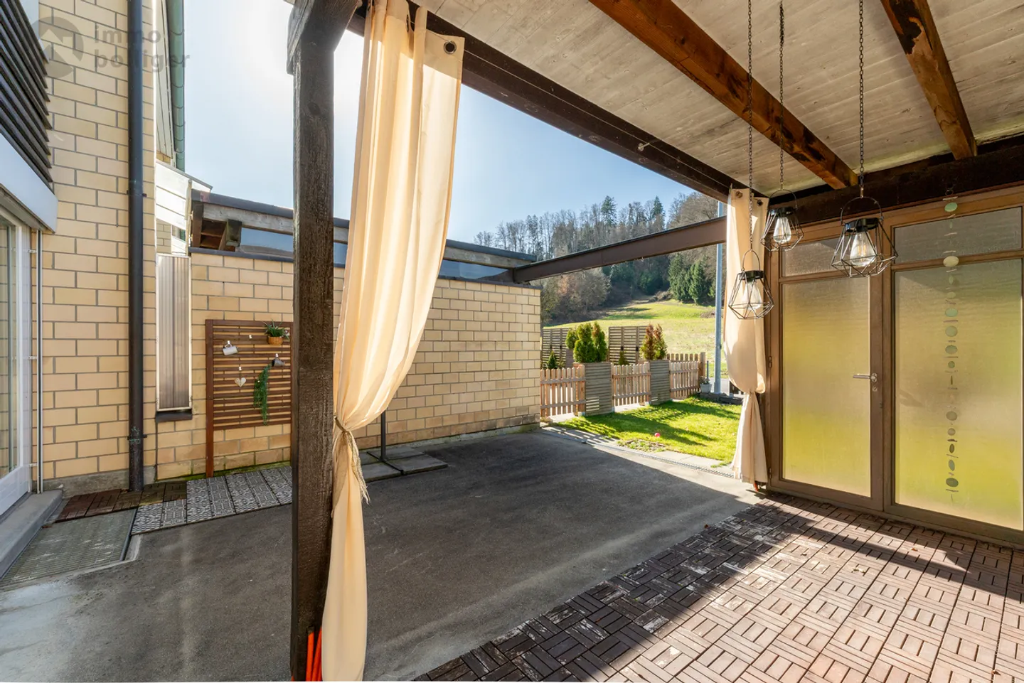 Room for Dreams, Garden for Memories – Family Happiness in Staffelbach - Photo 10 of 13