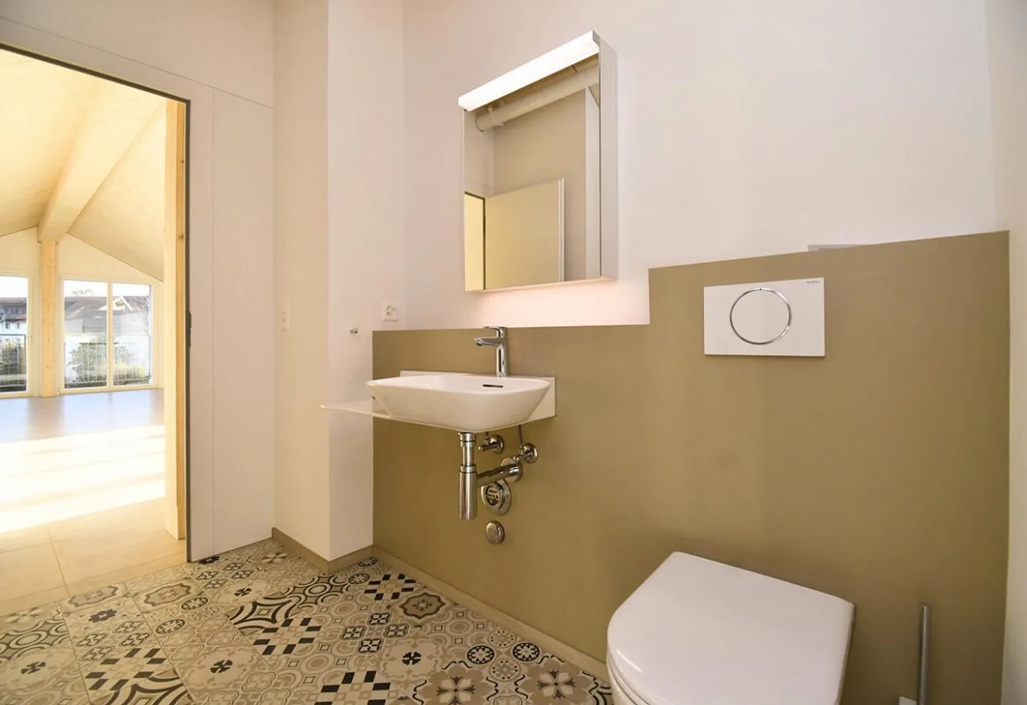 Appartement en attique spacieux à louer dans un standard de propriété! - Photo 10 sur 14