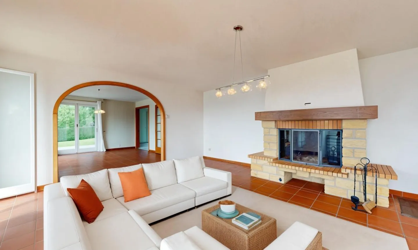 Villa somptueuse avec vue sur le lac - Photo 3 sur 13