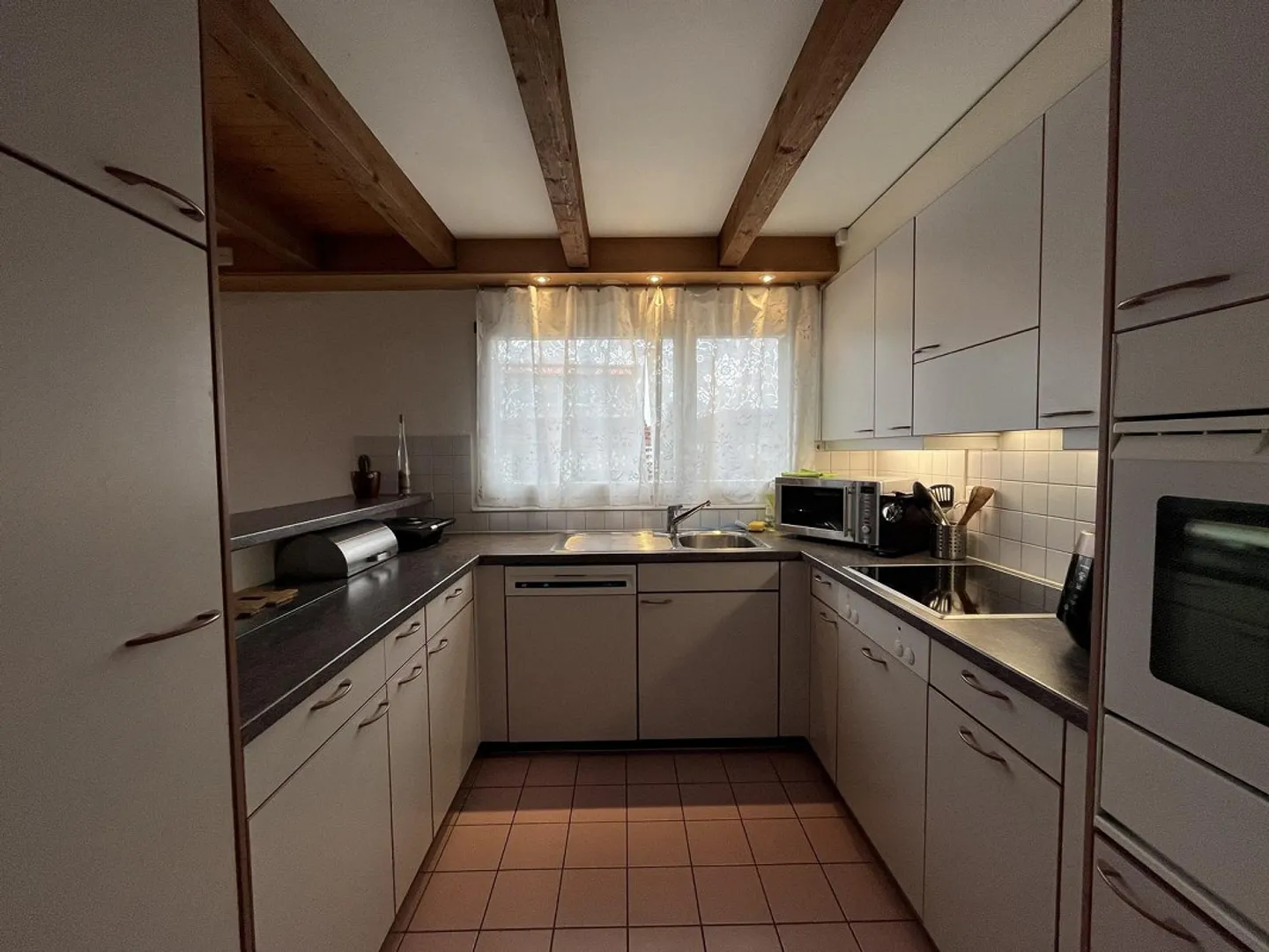 Beautiful 3.5 gallery apartment for rent near Thun - Photo 4 of 12