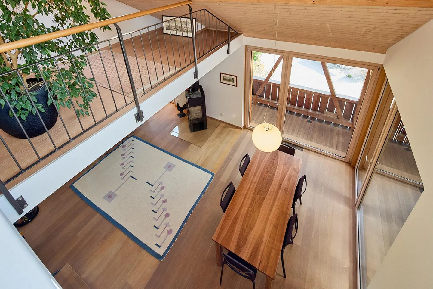 La casa residenziale un po' diversa a Dinhard - 6,5 stanze, a schiera - Foto 18 di 29