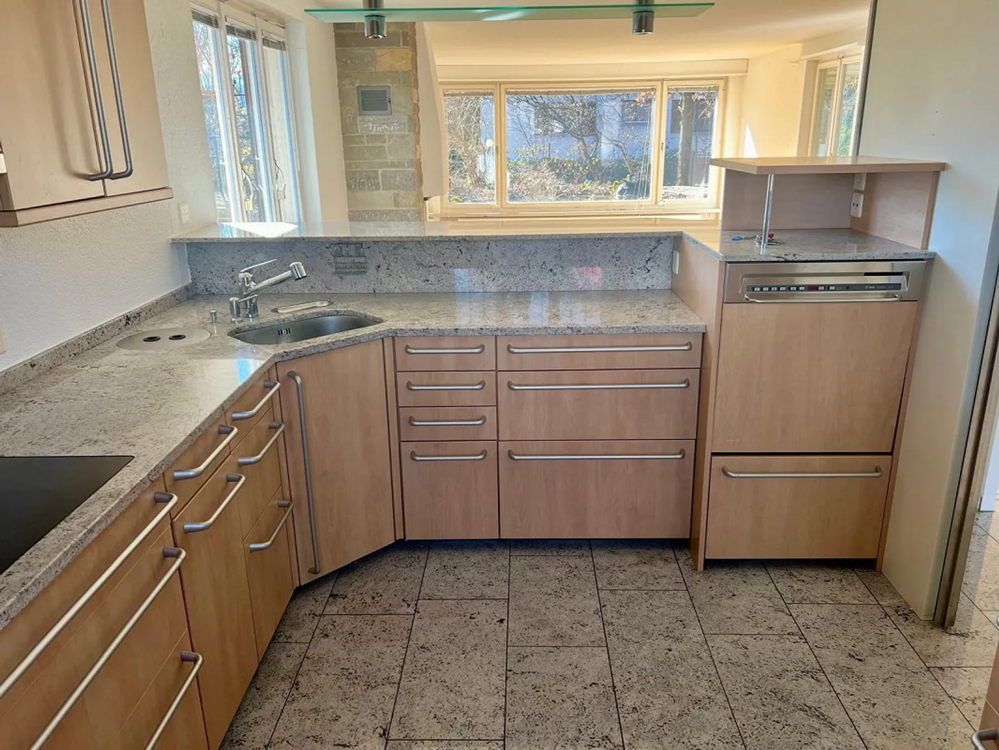 Maison individuelle de 5,5 pièces avec grand jardin et vue dégagée - Photo 7 sur 16