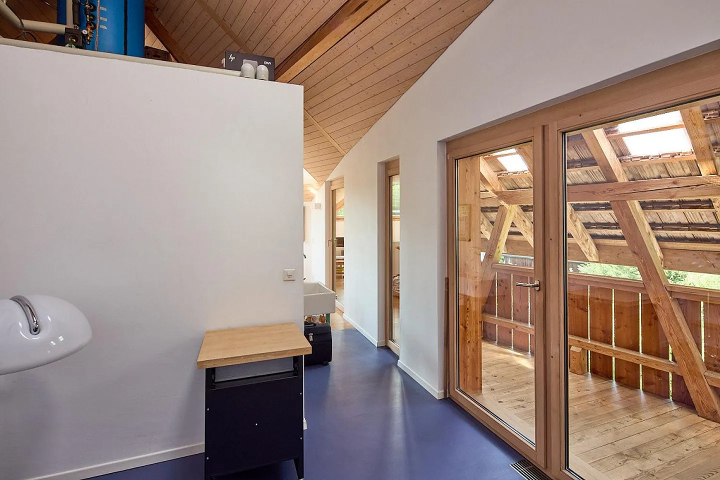 La casa residenziale un po' diversa a Dinhard - 6,5 stanze, a schiera - Foto 22 di 29
