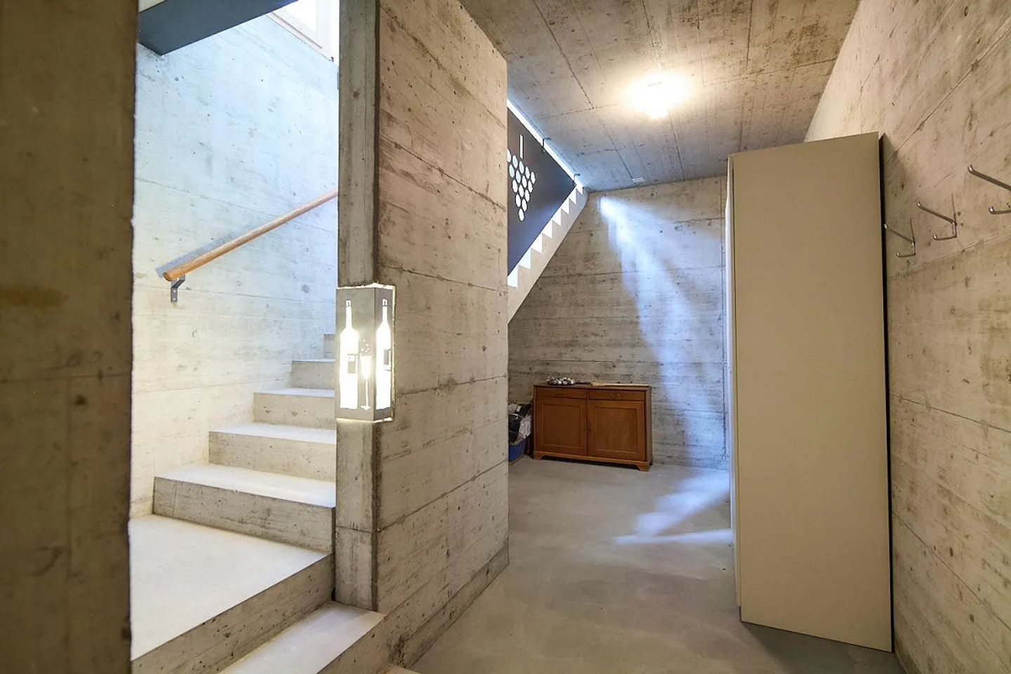 La casa residenziale un po' diversa a Dinhard - 6,5 stanze, a schiera - Foto 23 di 29