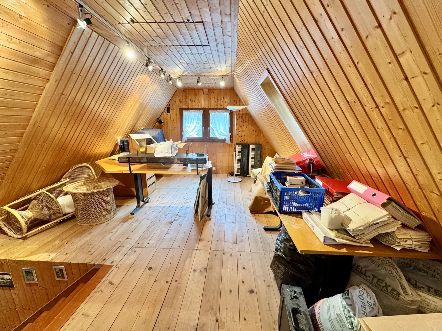 Incantevole casa unifamiliare in posizione tranquilla – Il rifugio perfetto per famiglie nella natura - Foto 6 di 13
