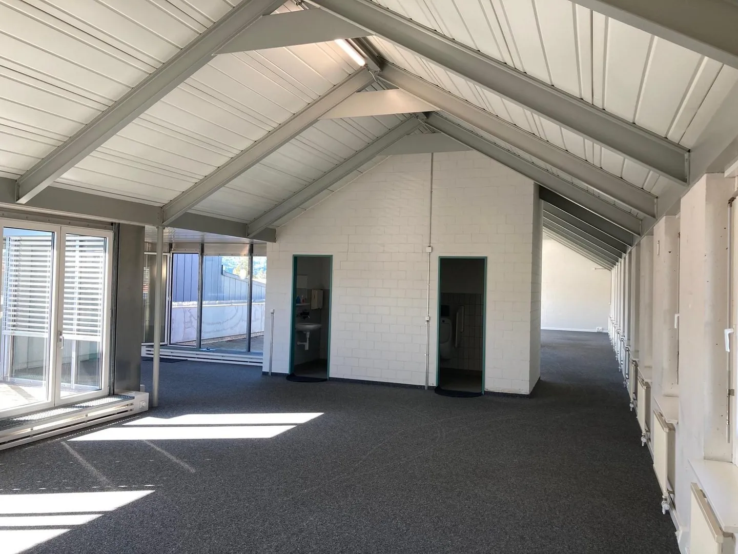 Zentrale Büro- und Gewerbefläche zu vermieten - Foto 4 von 6