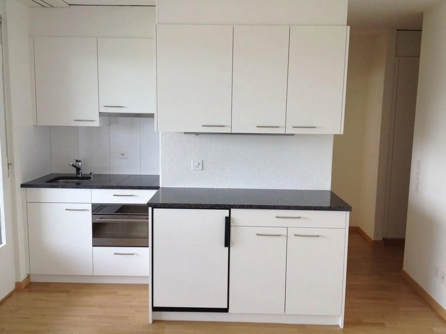 Gemütliche 1-Zimmer-Wohnung im 7. Obergeschoss - Foto 2 von 4