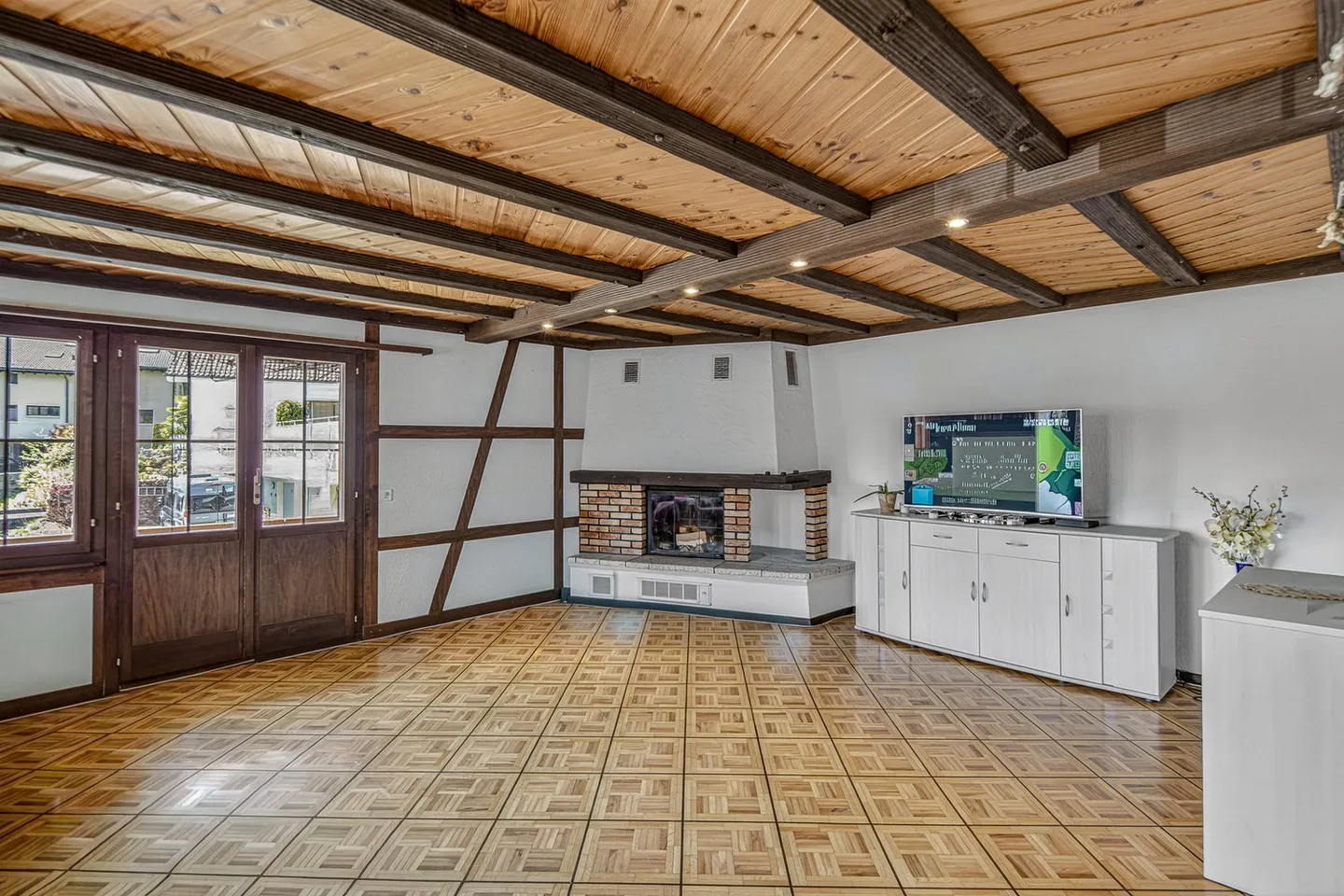 Vivere con stile in un'atmosfera da chalet - Foto 2 di 10